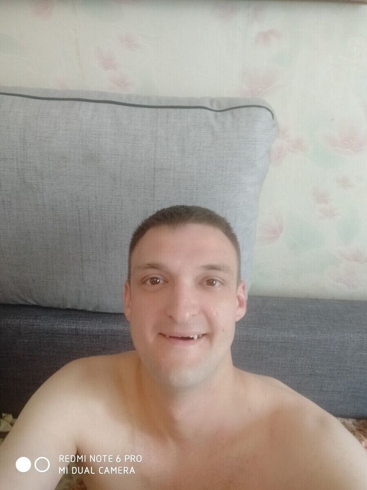  21044494  , 33 ,    