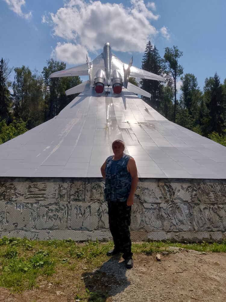  44992334  Alexandr, 64 ,    