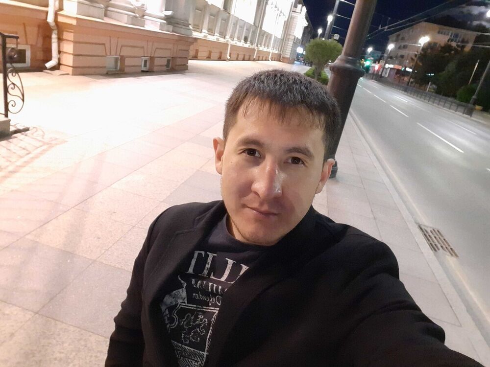  ,   Daulet, 34 ,   ,   , c 