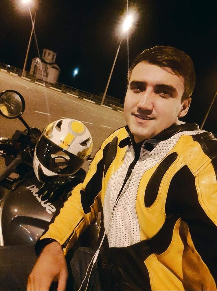  29558694  Vladimir, 29 ,    
