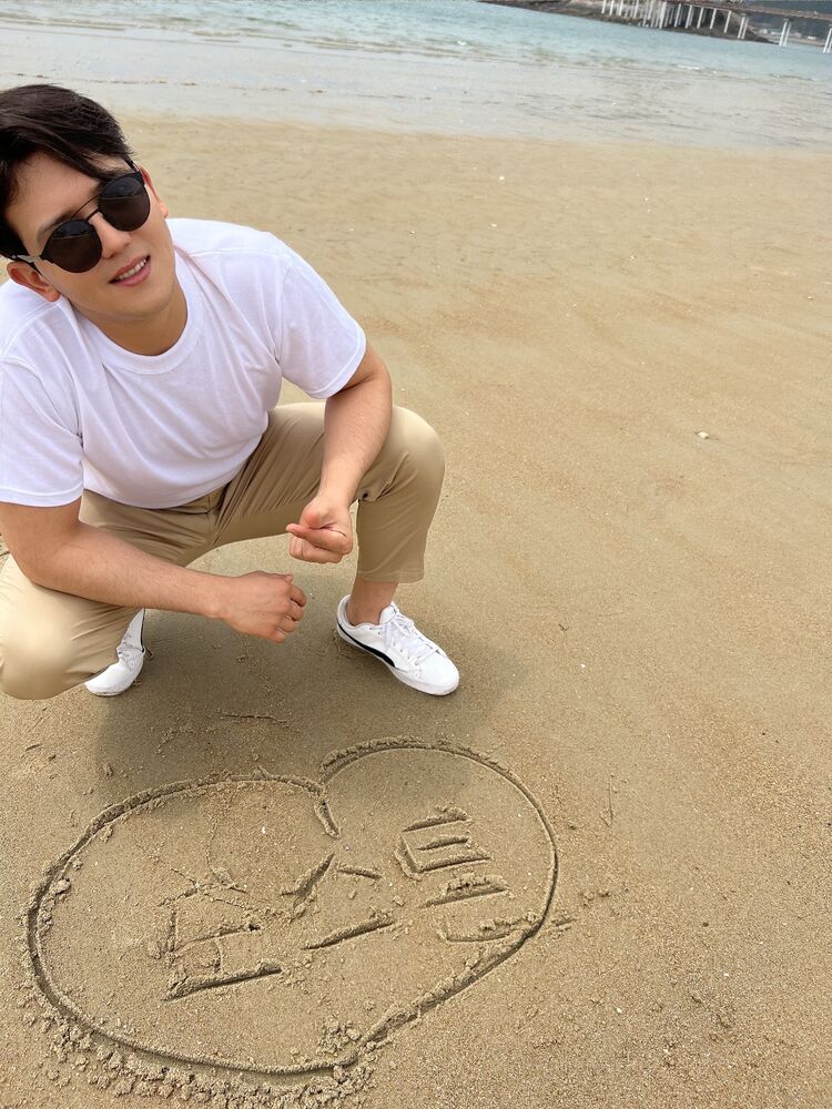  29437104  Doston, 31 ,    Chonju