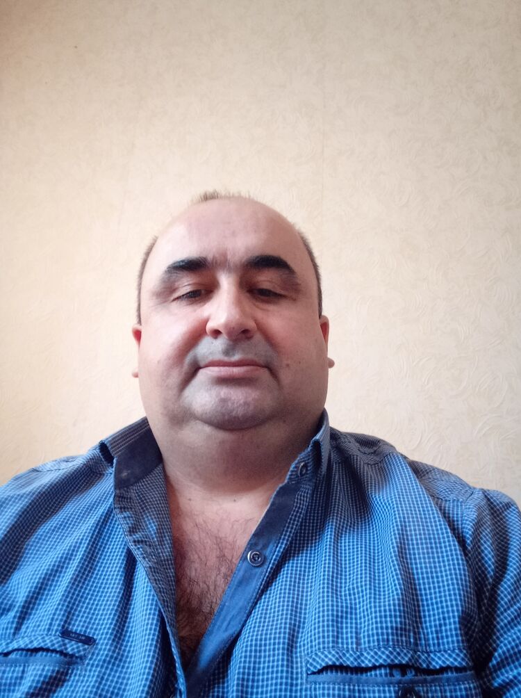  54695684  Nabi, 43 ,    