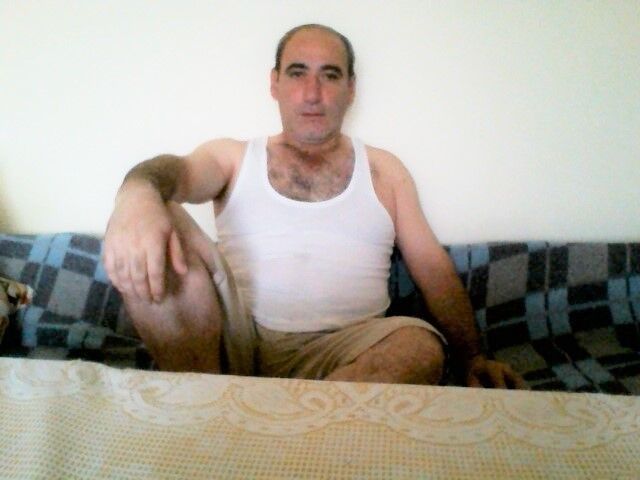  ,   LEVON, 52 ,   ,   , c 