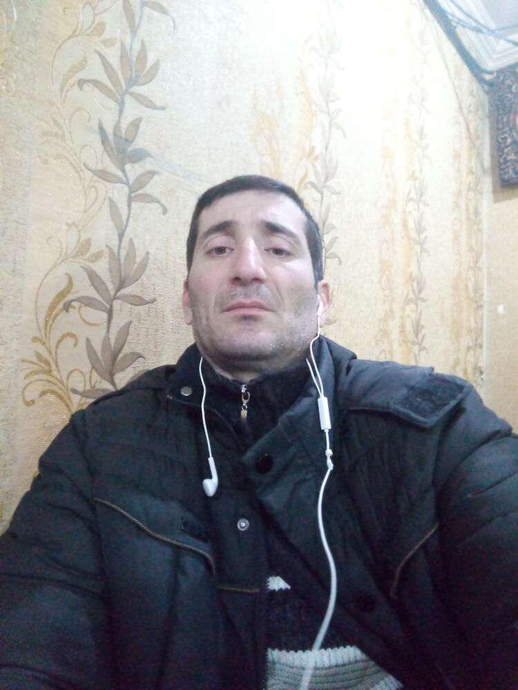  19438554  Ruslan, 41 ,    