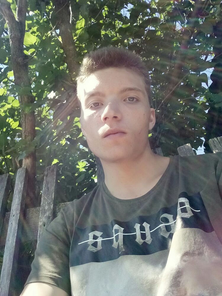  41676604  , 27 ,    