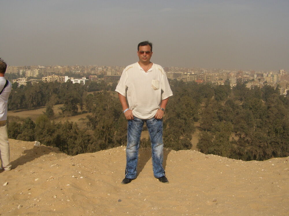  3993784  Viktor, 50 ,    