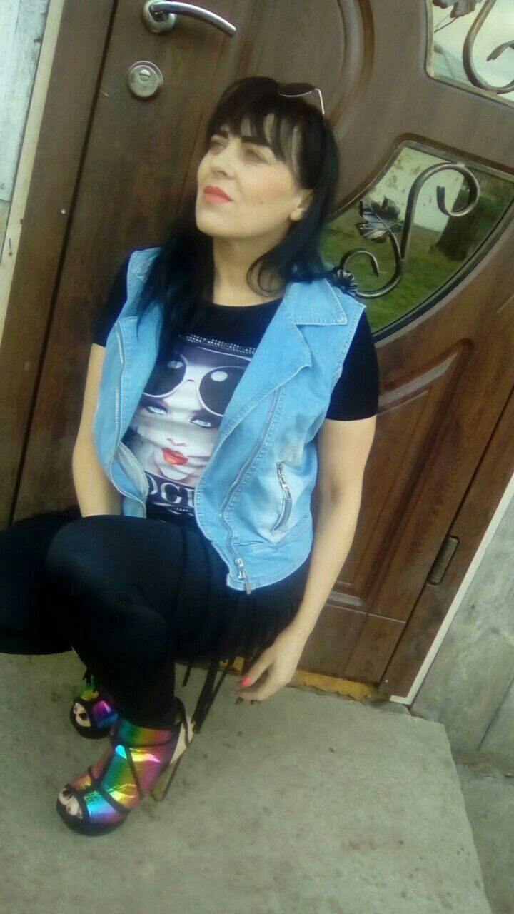  38783444  , 36 ,    -