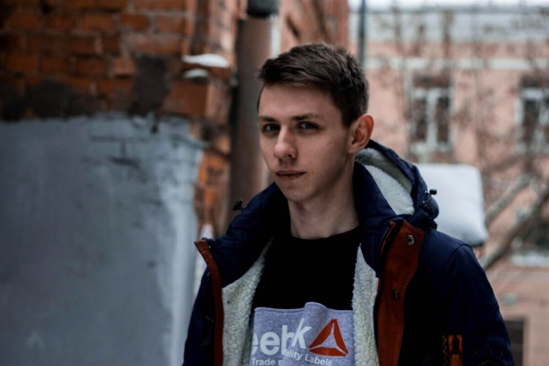  ,   Nikolay, 28 ,   ,   , c , 