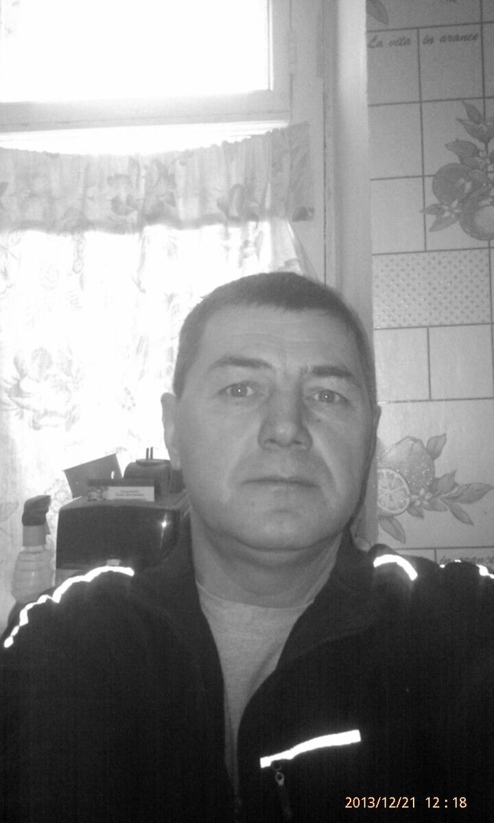  ,   Oleg, 54 ,   , 