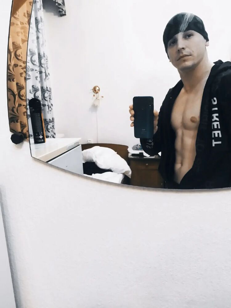  ,   Sergey, 32 ,   ,   