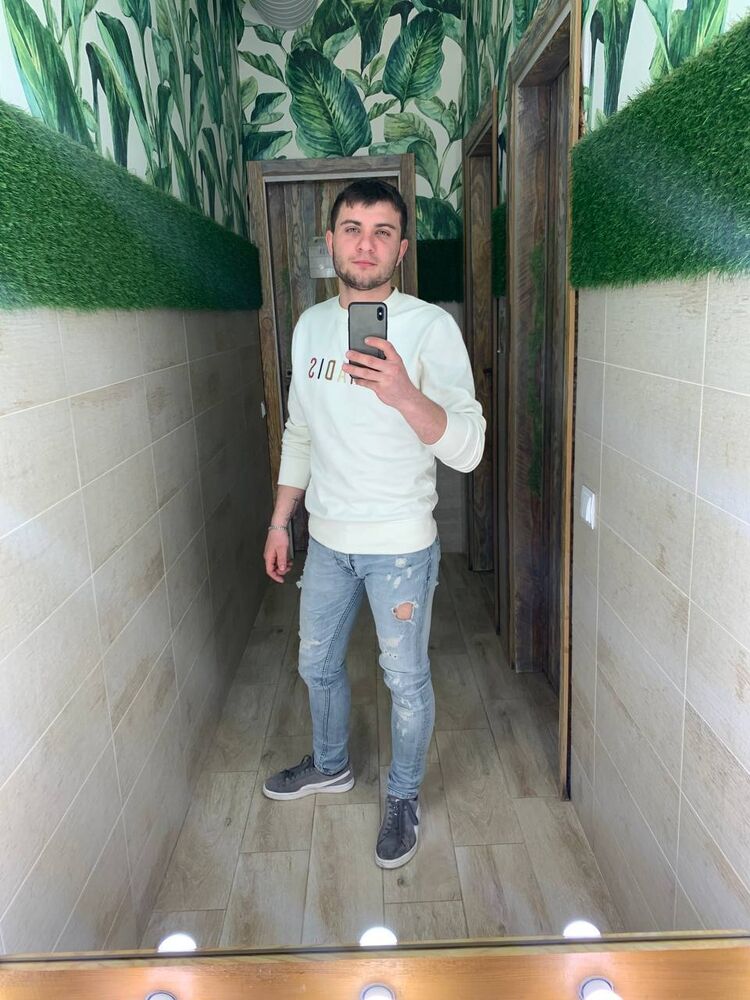  34773954  , 24 ,    
