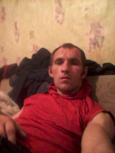  ,   Denis, 37 ,   ,   , c 