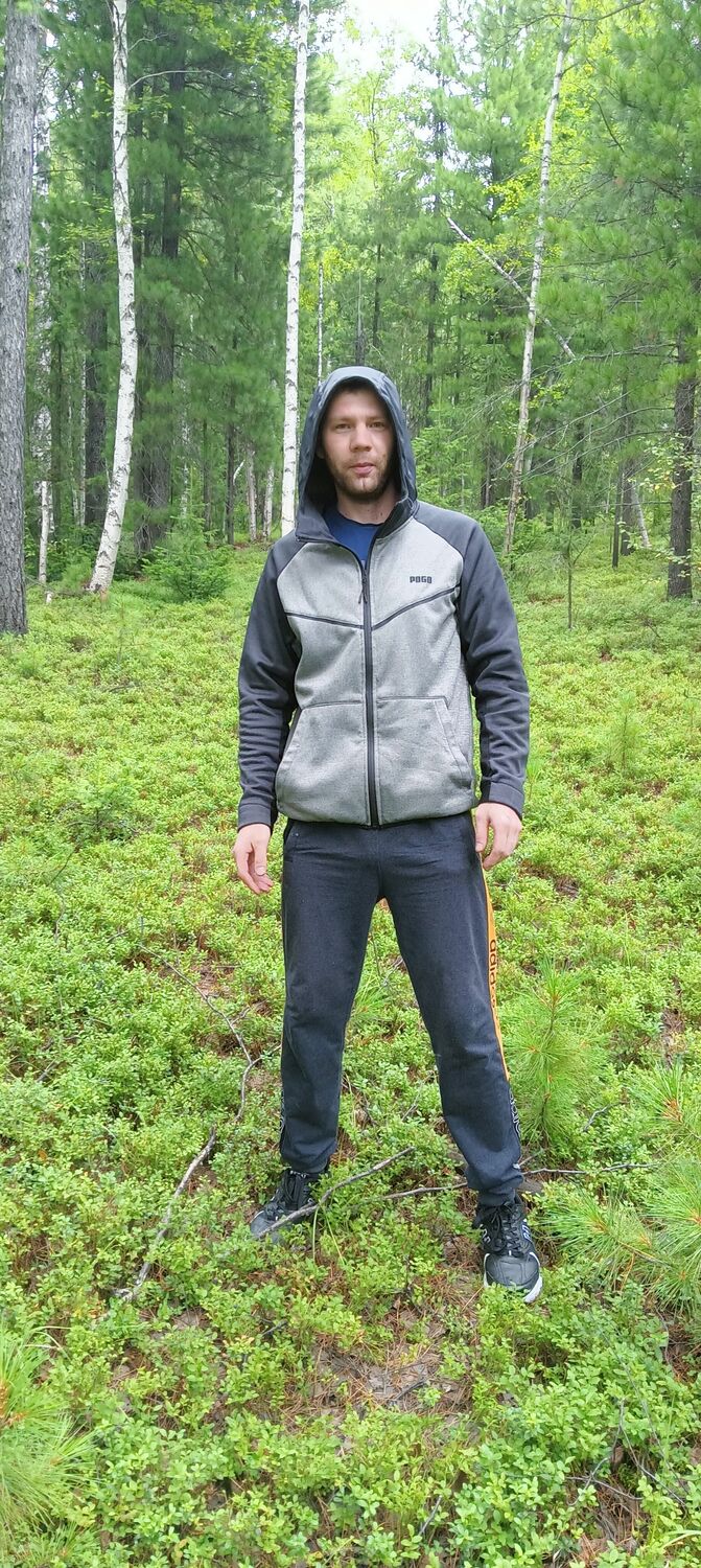  29630124  Aynur, 31 ,    