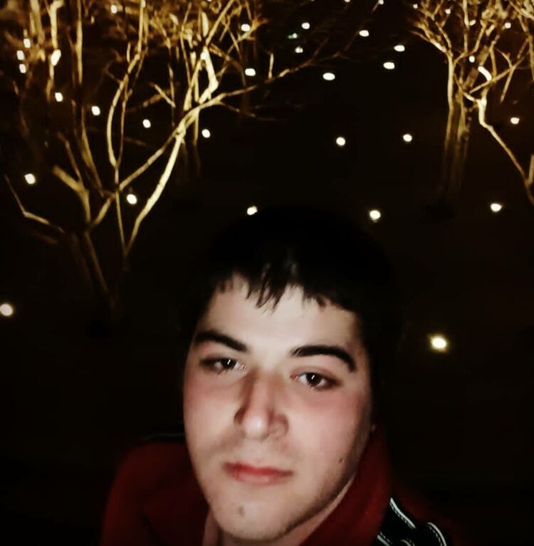  30038674  Alikhan, 27 ,    --