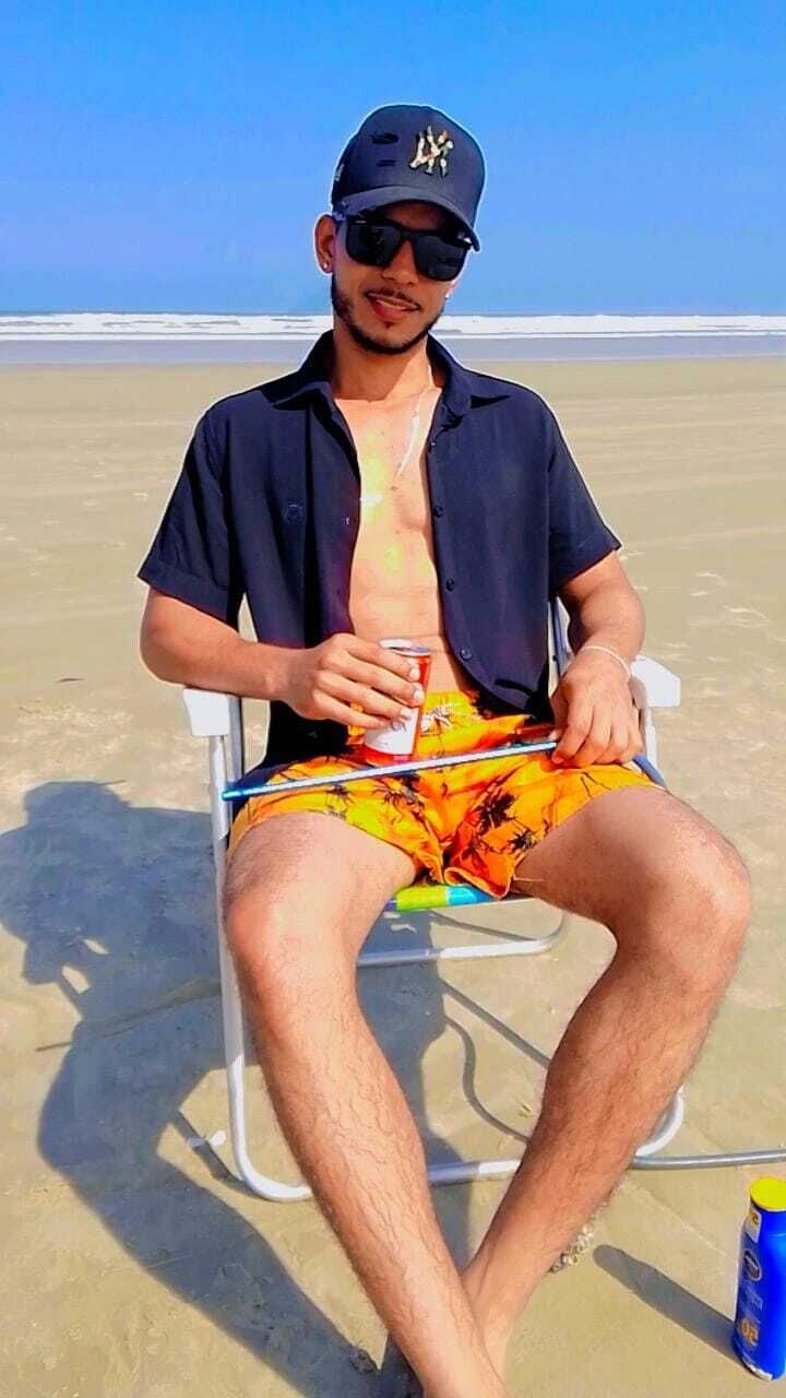  48575894  Alex, 32 ,    Algiers