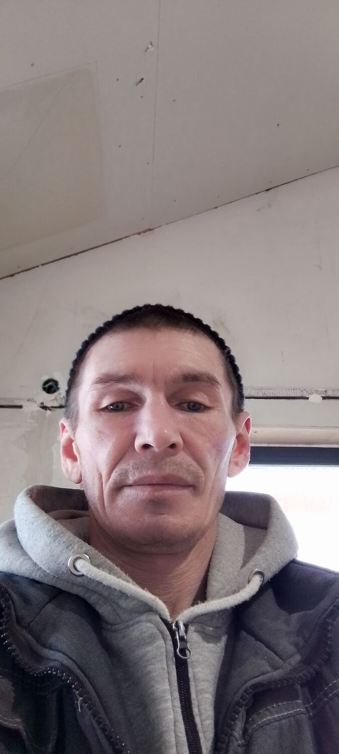  49629364  , 42 ,    