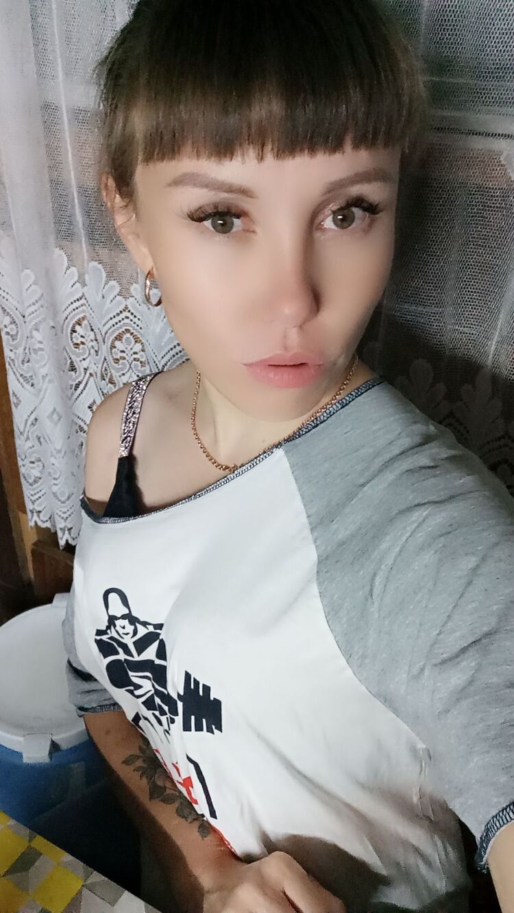  46559714  Elena, 36 ,    