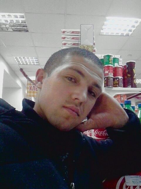  30570464  , 33 ,    