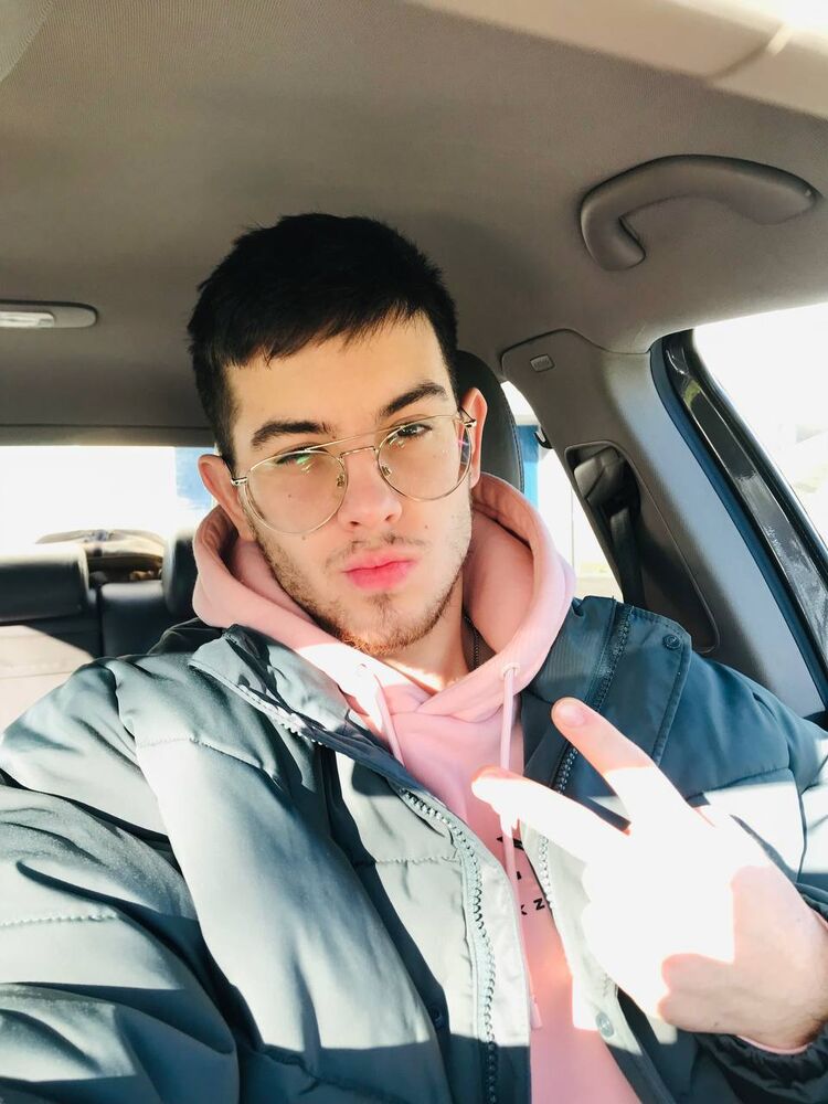  ,   Velmont, 24 ,   ,   