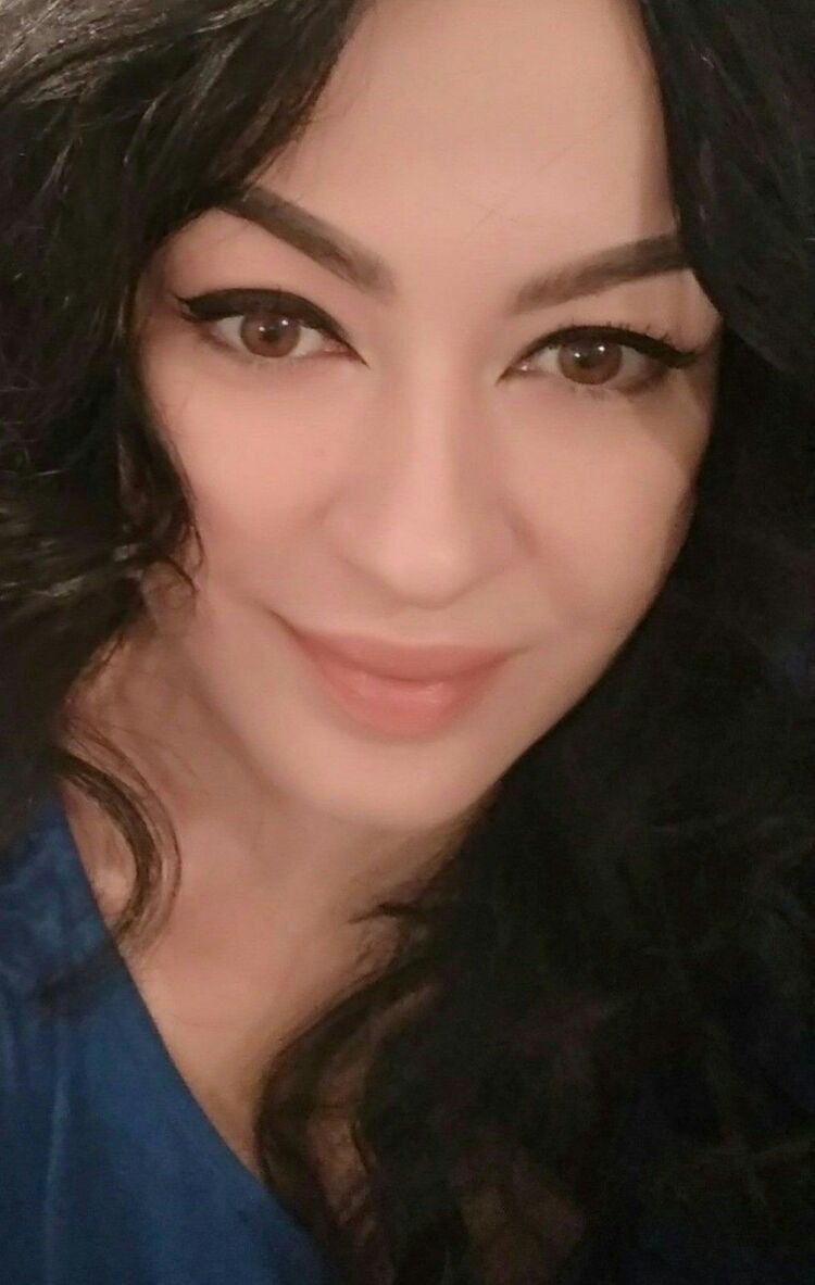  19035274  Anna, 38 ,    Biddeford