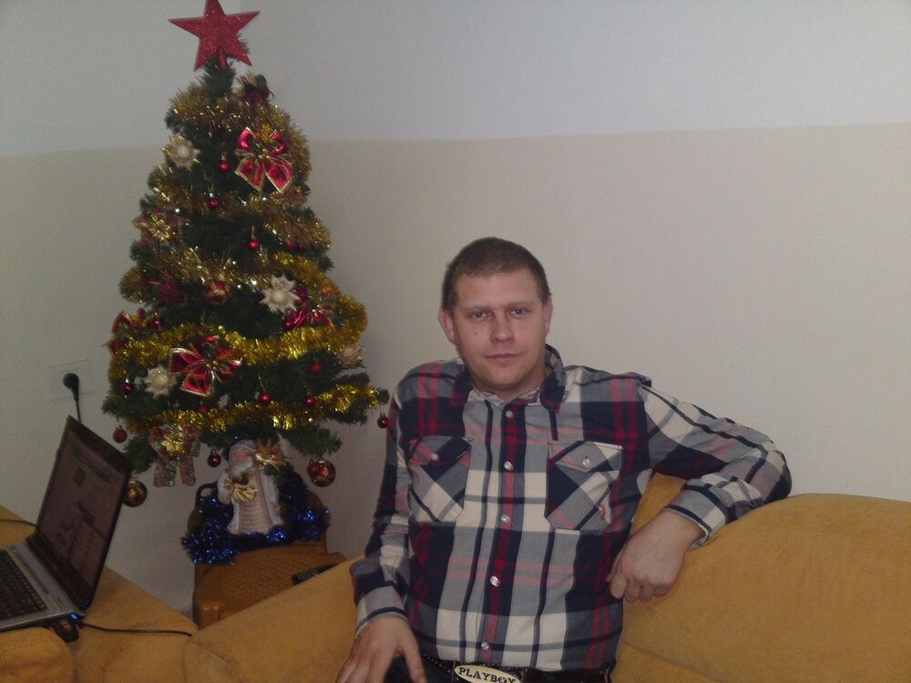  ,   Aleks2882, 39 ,   