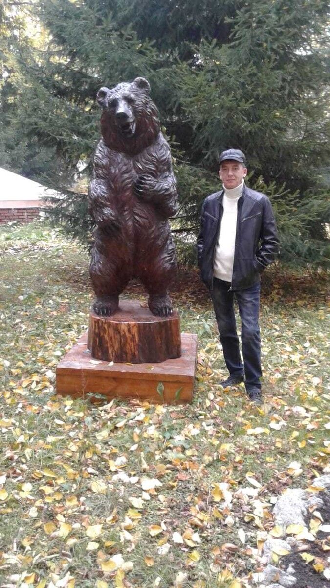 ,   Artur, 53 ,   ,   , c , 