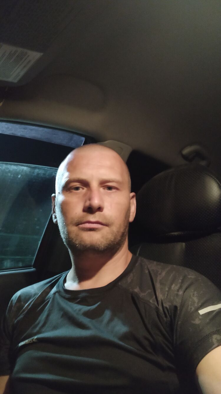  40407034  , 45 ,    