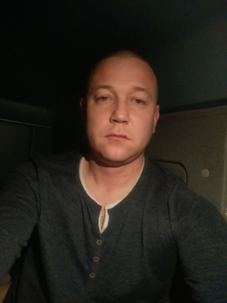  ,   Andrei, 40 ,   
