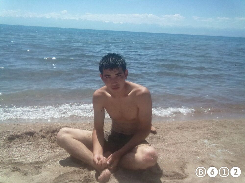  7496284  Azzzzi4, 33 ,    
