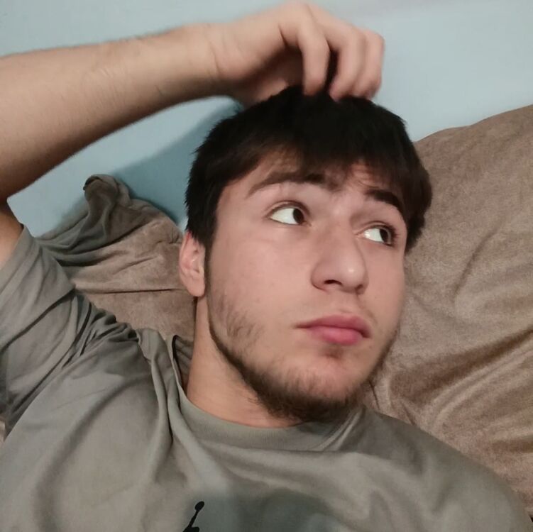  52718994  , 20 ,    