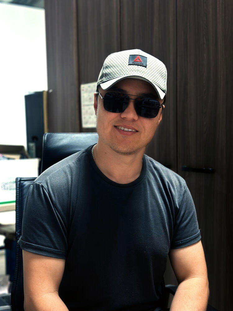  53802134  Esko, 30 ,    