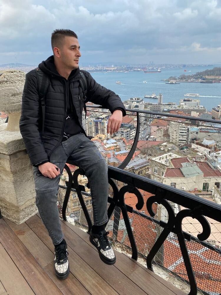 ���������� ������, ���� ������� Adkins, 33 ����, ������������ ��� ������, ����� � ���������