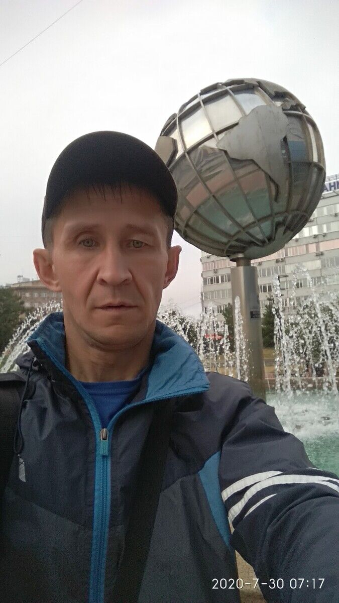  ,   Igor, 46 ,  