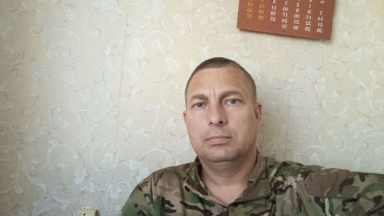  46112884  , 40 ,    