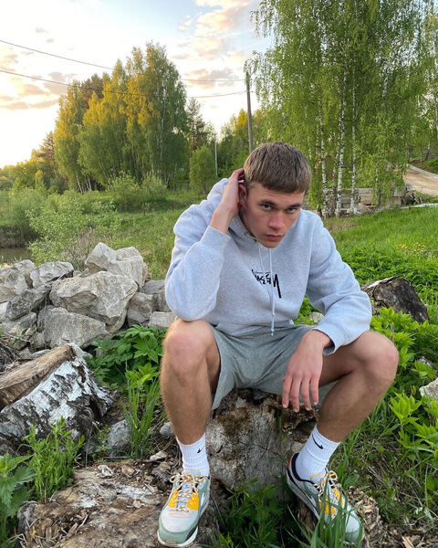 ,   Andrei, 27 ,   ,   