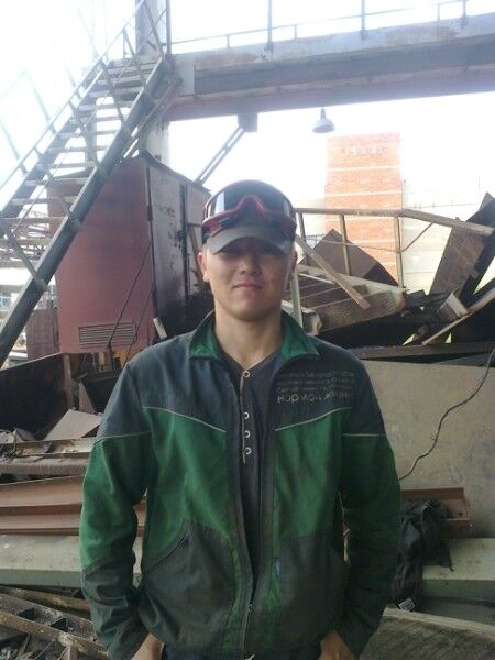  8081504  Duman, 34 ,    