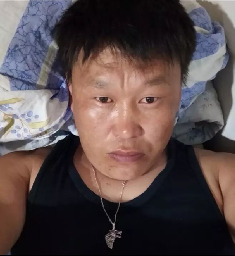  ,   Vyacheslav, 40 ,   ,   