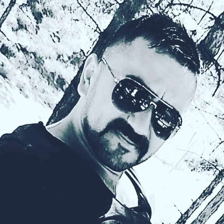  17636854  Volkan, 41 ,    
