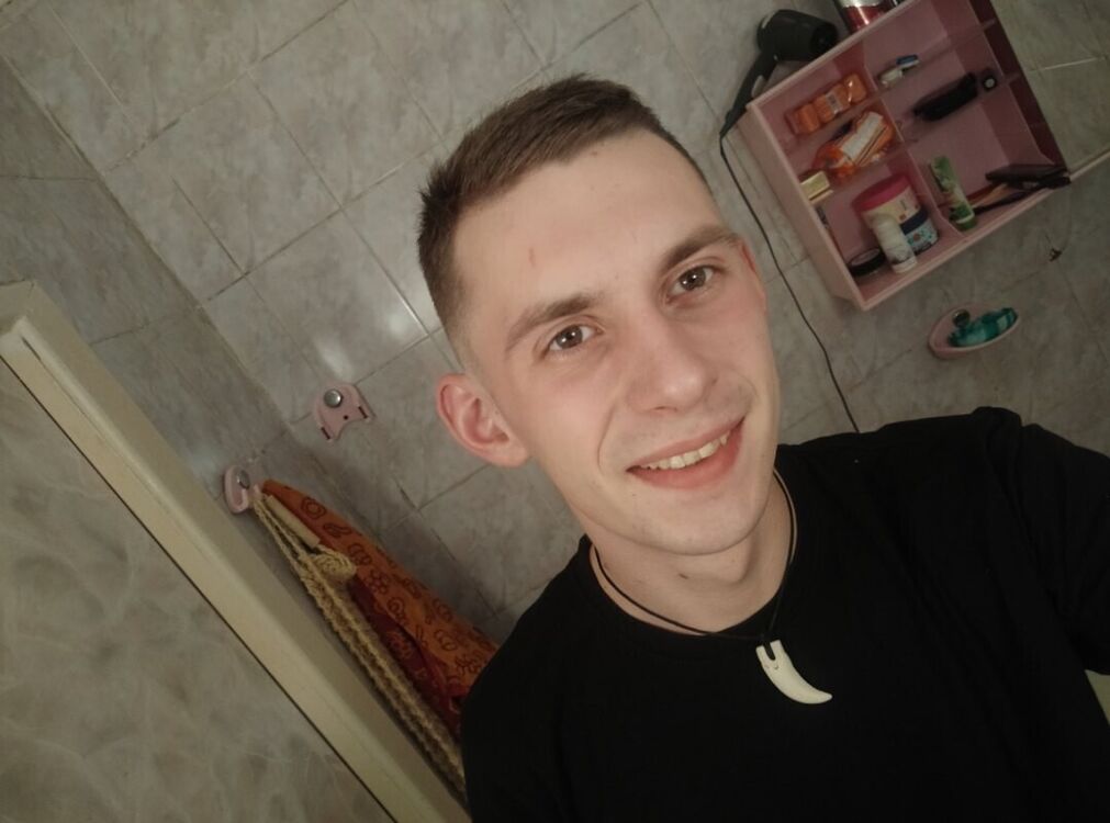  ,   Aleksandr, 24 ,   ,   , c , 