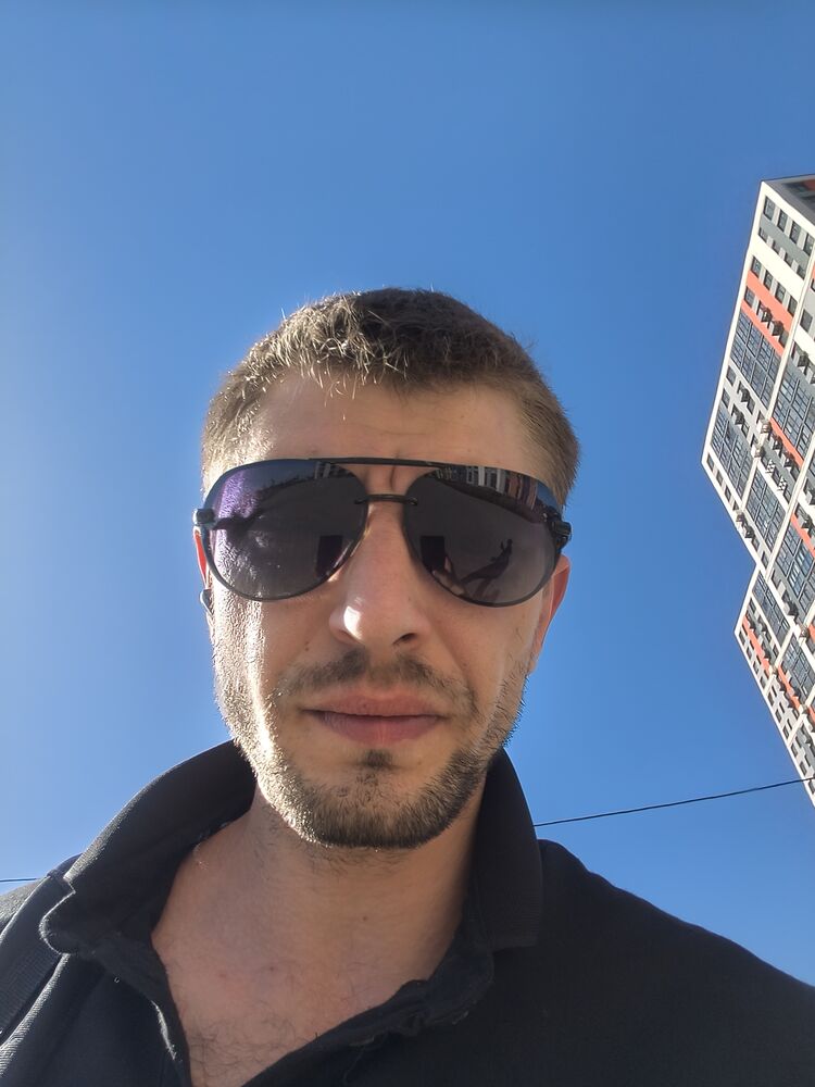  54574974  Igor, 36 ,    