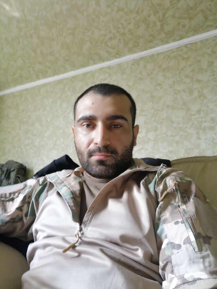  ,   Arshak, 29 ,   ,   