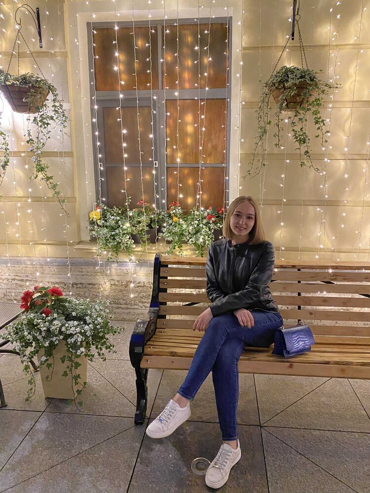  27808774  , 26 ,    -