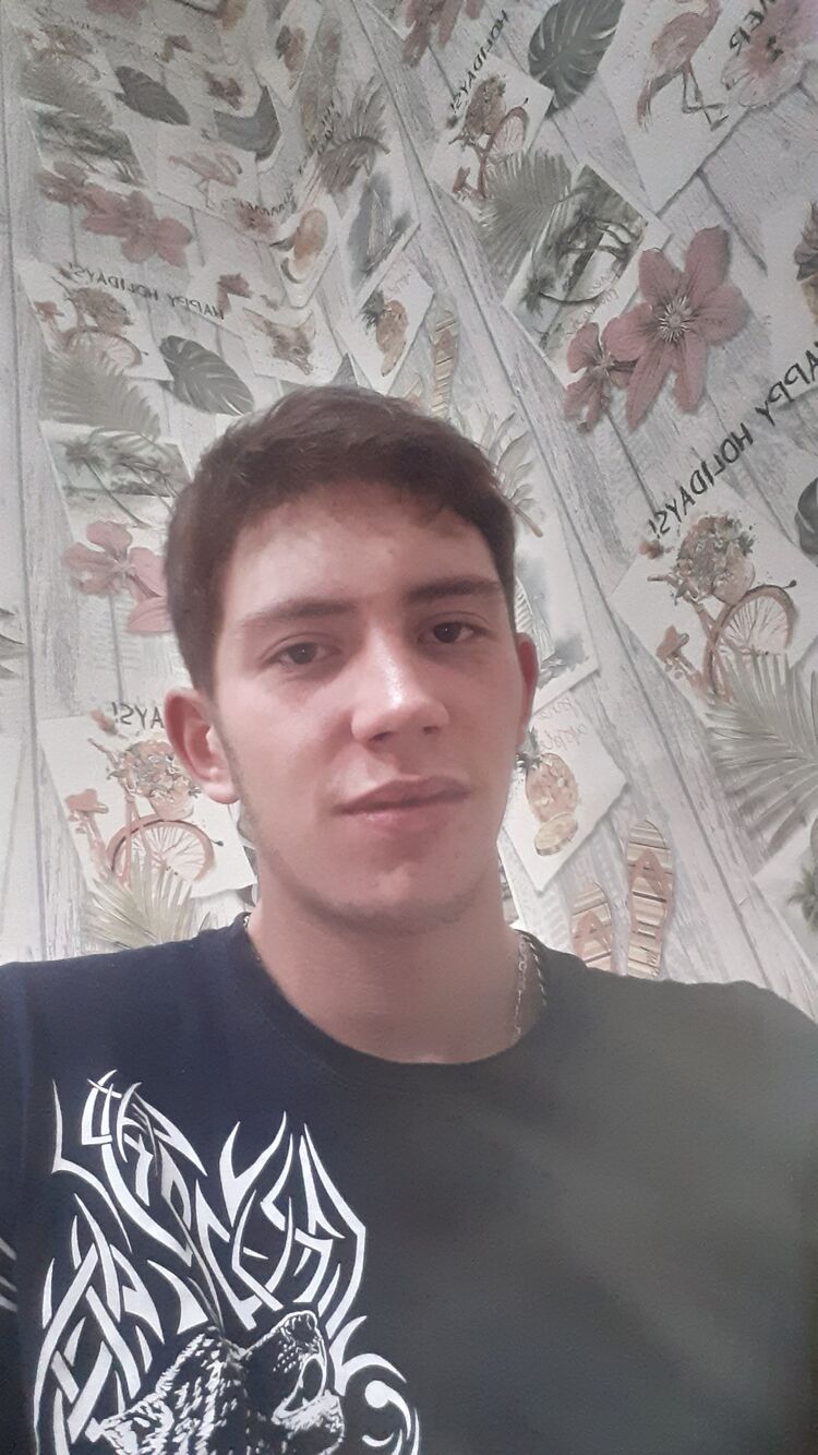  44653074  , 21 ,    -