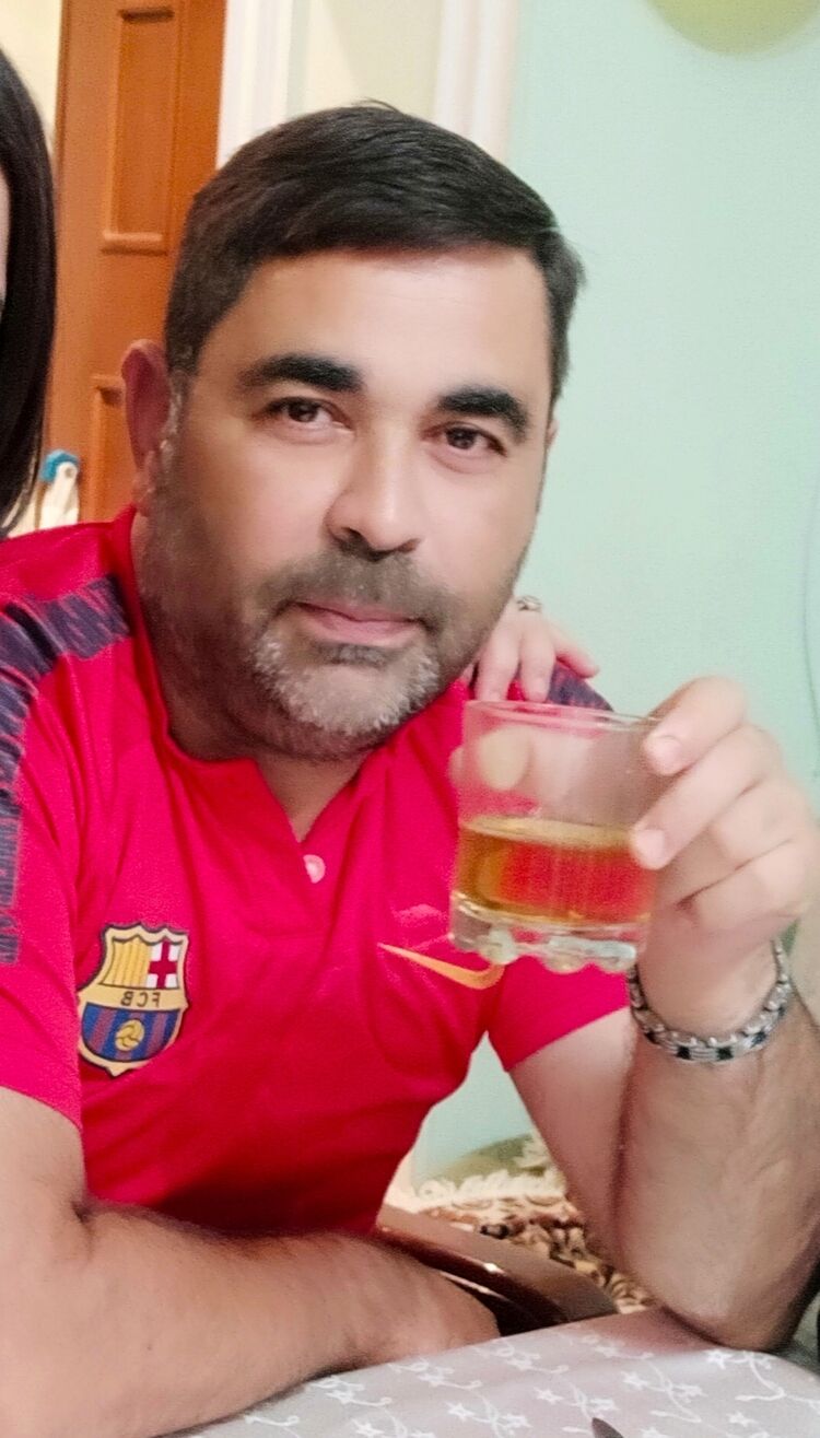  36808594  Ramin, 49 ,    