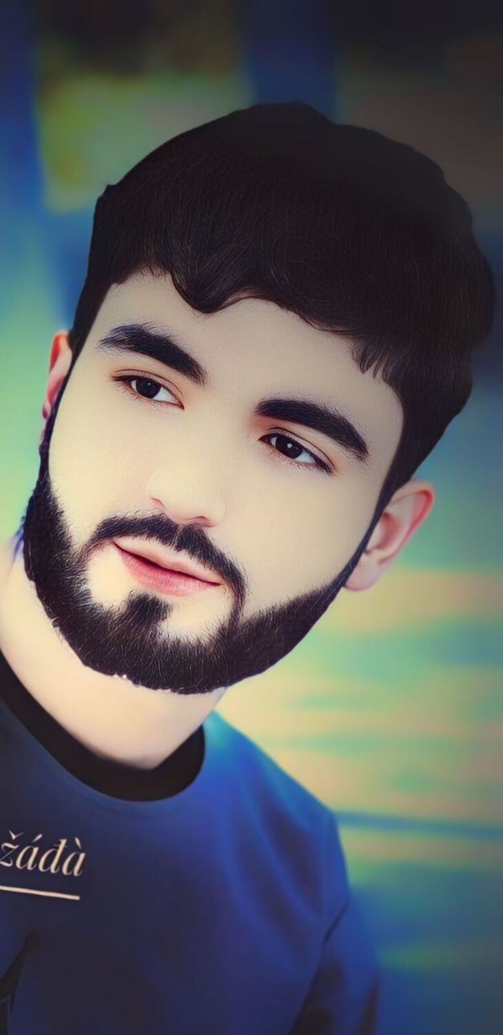  49812624  Sahil Khan, 21 ,    