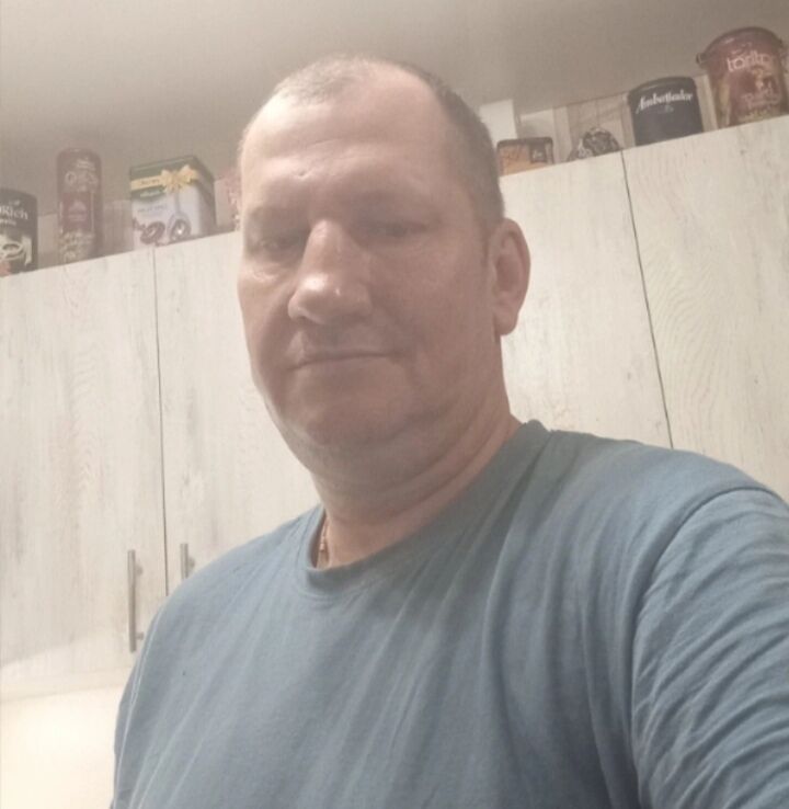  48224954  , 47 ,    