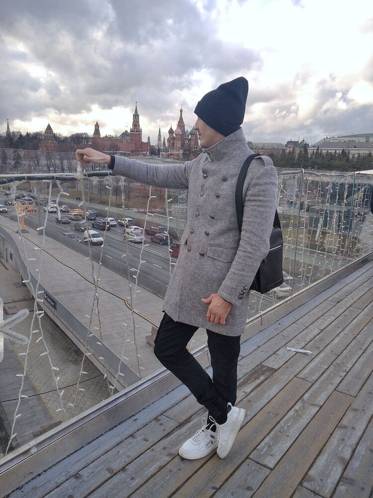  43434484  , 35 ,    -