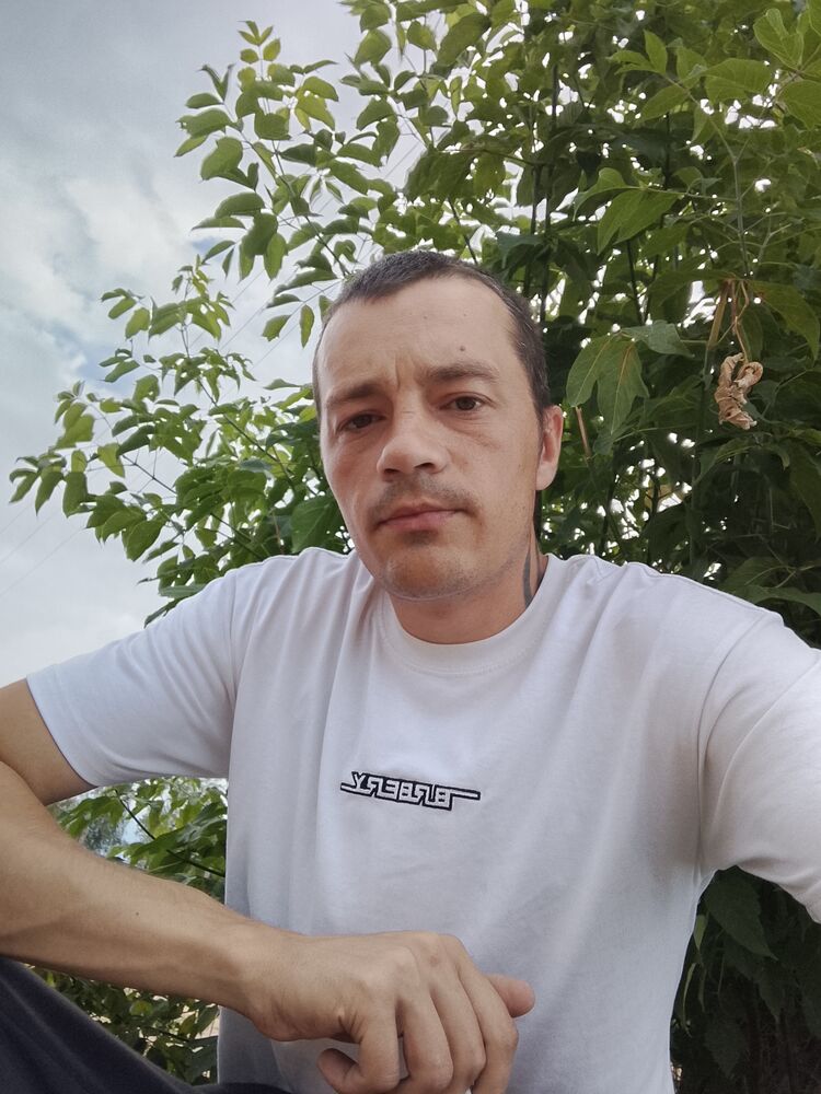  53272524  , 32 ,    -