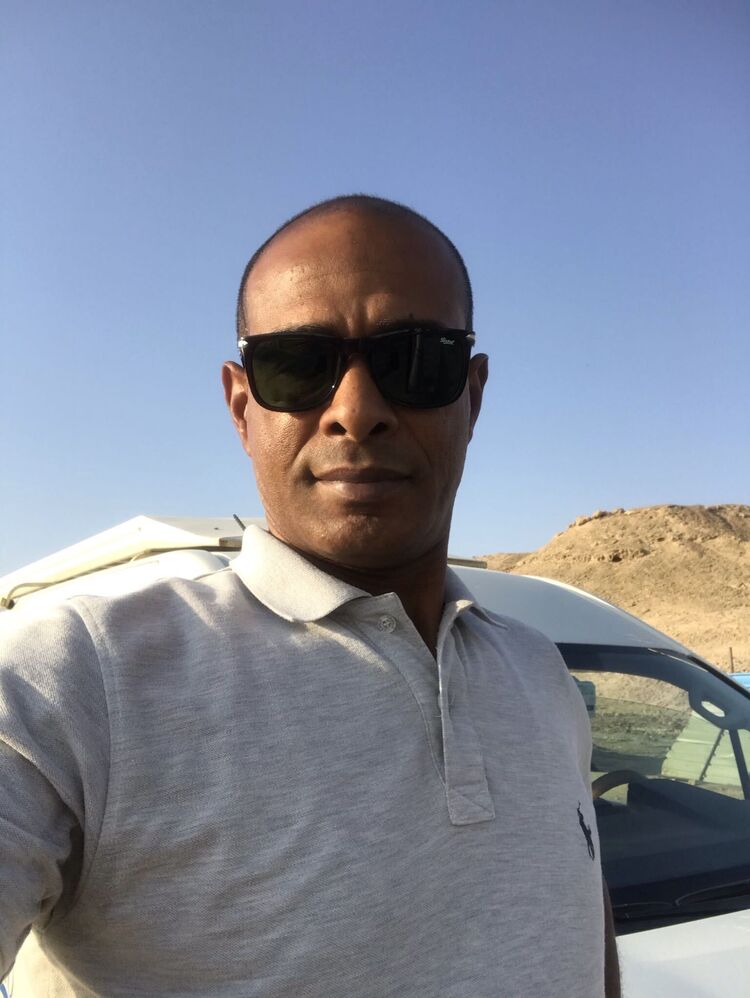  ,   Hany, 48 ,   ,   