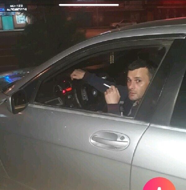  ,   Gio, 46 ,   ,   , c 